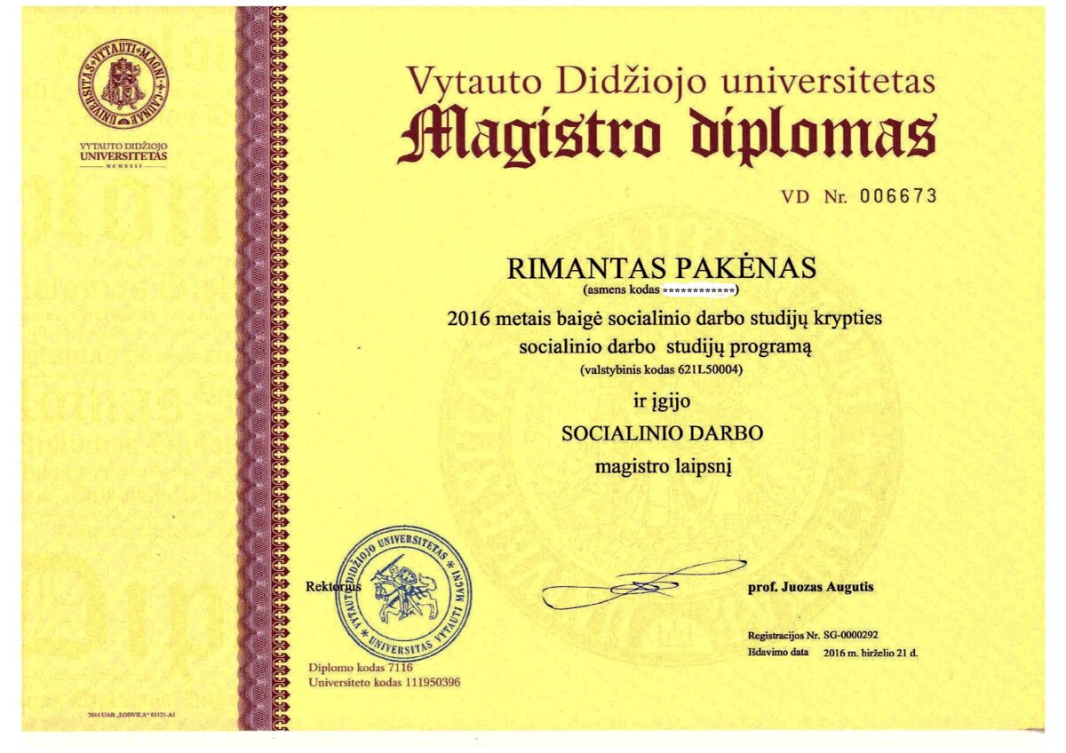 3__magistro_diplomas_2016.jpg